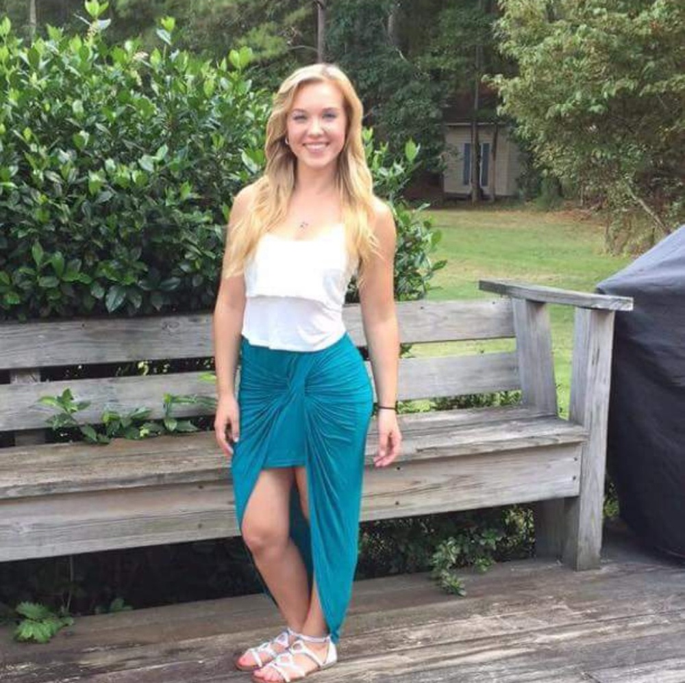 Meet your Posher, Ashley